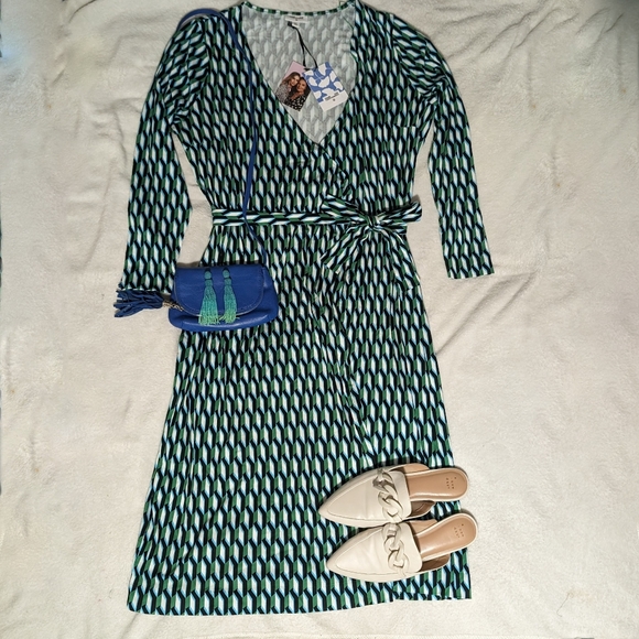 Green Wrap Dress - DVF for Target - Picture 2 of 10